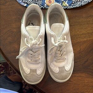 Isabel Marant Lace Sneakers